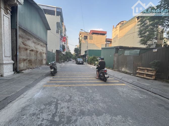 🔥LÔ GÓC – VIEW HỒ – TĐC THANH AM LONG BIÊN – VỊ TRÍ ĐẸP NHẤT KHU - G,IÁ ĐẦU TƯ CHỦ NHIỆT - 2