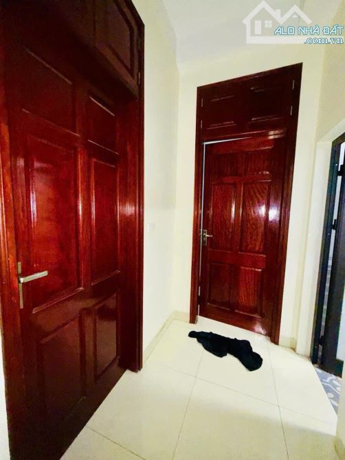 MẶT PHỐ LÔ GÓC LA KHÊ, HÀ ĐÔNG 50m MT 11m 6 TẦNG VIEW VƯỜN HOA VỈA HÈ RỘNG 10 TỶ - 2
