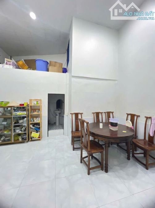 🏡 BÁN NHÀ TRỆT LẦU 3 P.NGỦ _ SỔ HỒNG RIÊNG _ DT 74M2, GIÁ 4.39 TỶ _ CẠNH BÊN SIÊU THỊ COO - 2