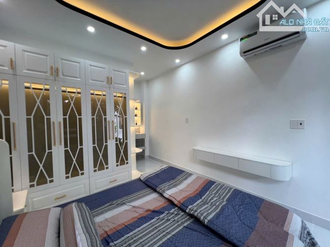 🏖️ NHÀ PHỐ 💥 RESORT MINI GIỮA LÒNG PHỐ THỊ 🏖️ DTSD 170m2, GIÁ 6.8 TỶ ✅️  📍 Vị trí: Hẻm - 2