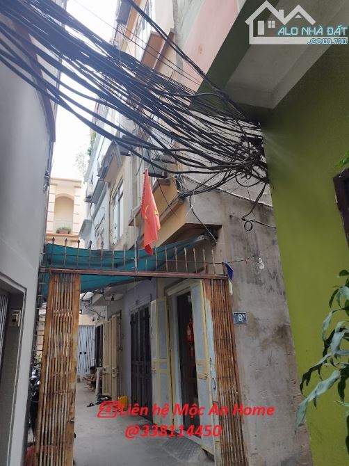 Bán nhà Đức Giang- 2 tầng- thuận tiện giao thông- giá xinh xắn! - 2