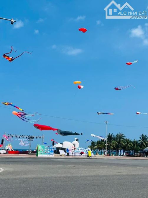 📍 TOÀ KHÁCH SẠN 9 TẦNG – PHỐ HỒ NGHINH – SÁT BIỂN MỸ KHÊ – VIEW PHÁO HOA – DOANH THU 2 TỶ - 1
