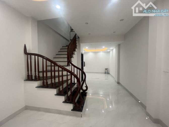 BÁN NHÀ LIÊN MẠC, GẦN Ô TÔ TRÁNH, 38m2, 4PN, CHỈ HƠN 5 TỶ - 2