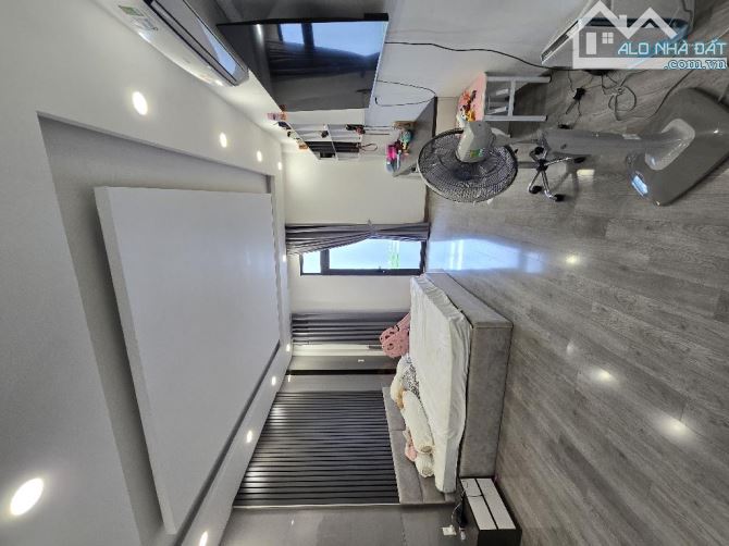 CẦN BÁN NHÀ 1/ LÊ VĂN QUỚI 5.2 x 22M  3 TẦNG -ĐƯỜNG NHỰA 10M   NGAY 4 XÃ - 11.1 TỶ TL - 2