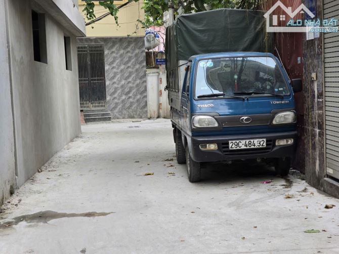 BÁN ĐẤT TẶNG NHÀ CẤP 4 NGỌC TRỤC ĐẠI MỖ – Ô TÔ ĐỖ CỬA, SỔ ĐỎ ĐẸP, GIÁ SIÊU RẺ - 1