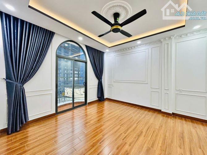 🏠Nhà Hẻm Xe Hơi💎 Phạm Văn Đồng💎4,6mx12m 5 Lầu-3PN 4WC💎Có Thang Máy💵9,7 Tỷ - 30