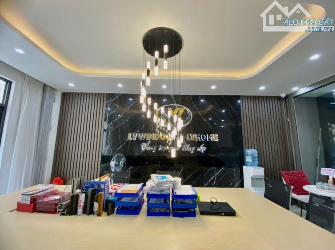 Cho thuê shophouse mặt đường Võ Nguyên Giáp, mặt tiền 7m, dt 114m, nhà 5 tầng đẹp - 3
