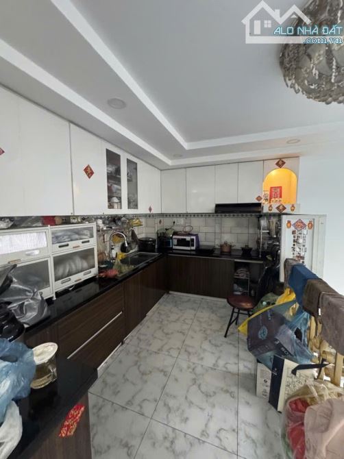 Biệt phủ 6 tầng 9.4m x 14m ngay An Duoung Vương và Võ Văn Kiệt 9.7 tỷ - 3