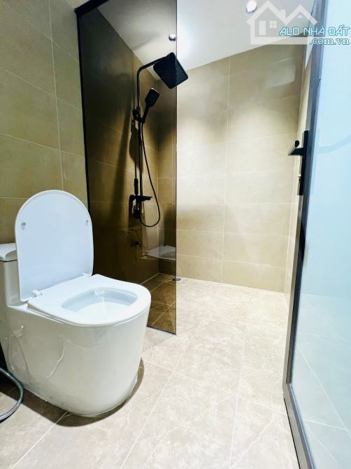 HIẾM!!! Tập thể, 100m, 3ngủ 2wc khép kín, Lô góc 2thoáng, Nhà mới đẹp full nội thất ở ngay - 3