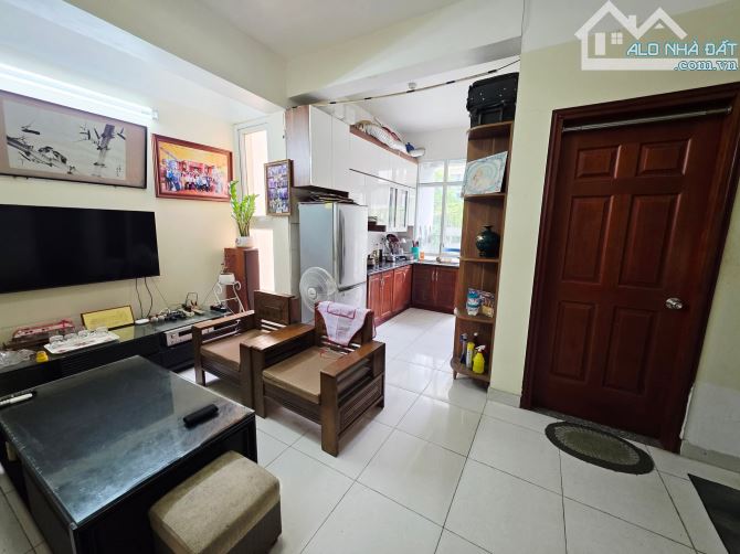 BÁN CĂN CHUNG CƯ TÁI ĐỊNH CƯ HOÀNG CẦU, HÀO NAM , GẦN GA TÀU ĐIỆN CÁT LINH - 3