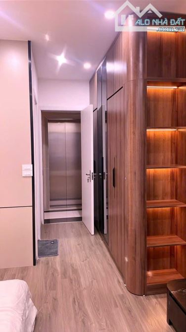 KHU VIP PHÂN LÔ -  NHÀ 7 TẦNG THANG MÁY MỚI KOONG - Ô TÔ - FULL NỘI THẤT SANG XỊN - 3