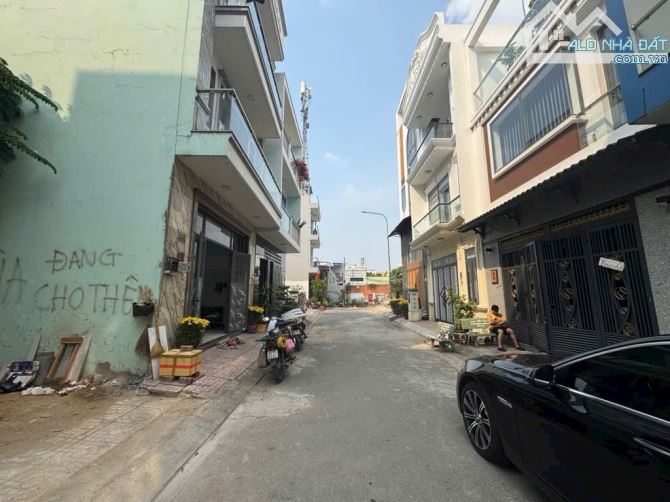 ĐẤT SIÊU ĐẸP.   HỒ VĂN LONG,  TÂN TẠO 4.5 TỶ - 3