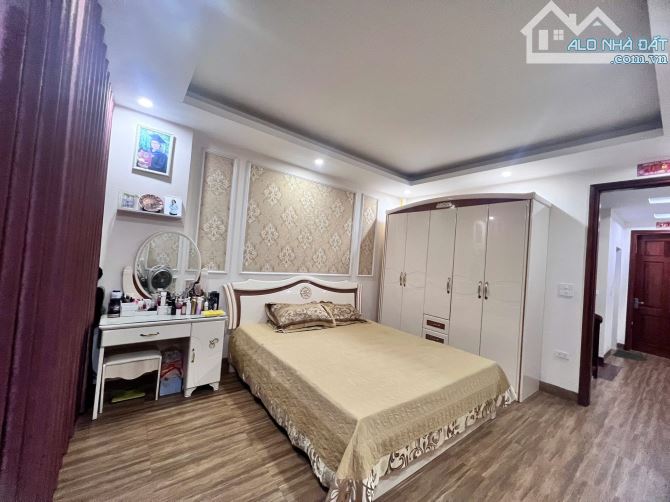 Bán nhà mặt phố Tô Hiệu Hà Đông 78m2, mặt tiền 4m1, plo vỉa hè, kinh doanh tấp nập - 3