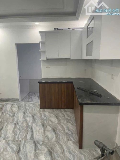 BÁN NHÀ HỮU HOÀ - TẢ THANH OAI 50M 2 TẦNG Ô TÔ ĐỖ CỔNG GIÁ CHÀO 1,75 TỶ - 3