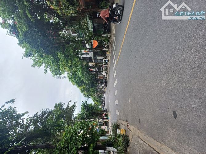 Bán nhà 4 tầng đường 10m5 Nguyễn Hữu Dật ngay chợ và trường học dòng tiền 50 triệu tháng - 3