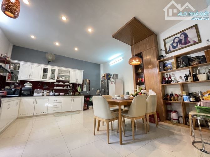 💥 CHÀO BÁN BIỆT THỰ CĂN GÓC 3 TẦNG – GARA Ô TÔ – TRUNG TÂM HẢI CHÂU 💥 - 3