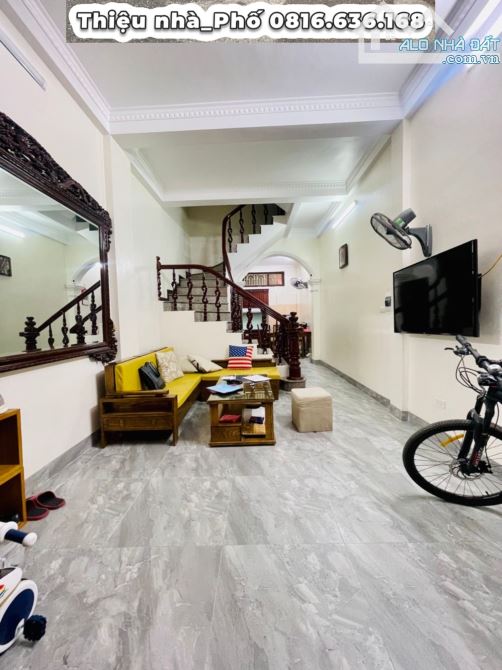 🏡 BÁN NHÀ NGÕ 1150 ĐƯỜNG LÁNG – 39M² – 6 TẦNG – MẶT TIỀN 3,6M – GIÁ 9,6 TỶ – TRUNG TÂM - 3