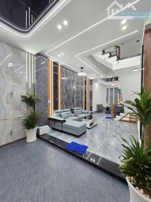 4,85Tỷ TL🔥Bán nhà đẹp Hoàn Công 3 tấm sân thượng, KDC Phú Hồng p.Bình Chuẩn, Tp.Thuận An - 3