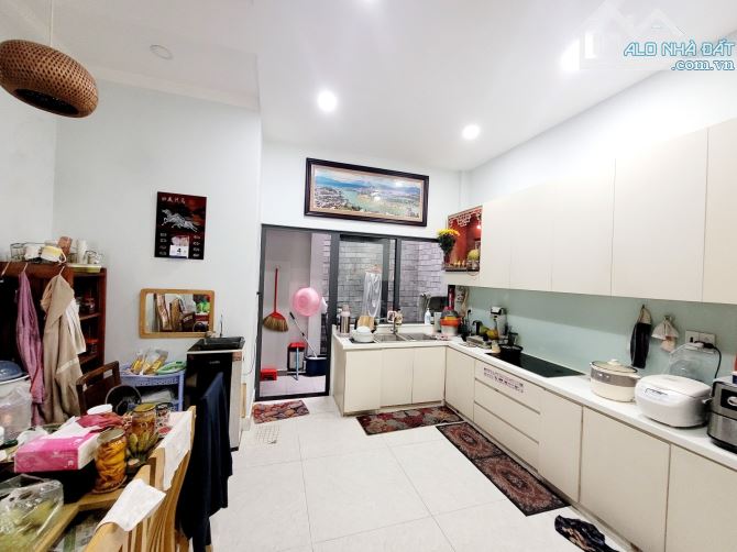 SIÊU PHẨM 4 TẦNG -  TRUNG TÂM PLA * DT: 60M2 (4.7×12.7) VUÔNG ĐẸP  CHỈ NHỈNH 6TY. 🏠 Diện - 3