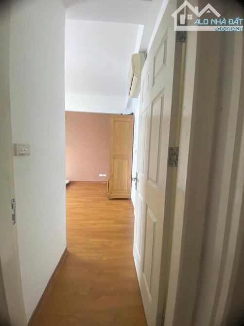 Bán chung cư cán bộ viện 103-  82m2 chỉ tầm 5 tỷ- tầng trung thoáng- ở ngay- nhà đẹp- - 3