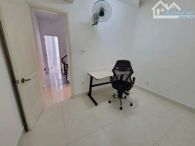 NHÀ 4 TẦNG – 4 PHÒNG NGỦ – GẦN VÒNG XOAY LÊ ĐẠI HÀNH – GIÁ CHỈ 5.2 TỶ! - 3