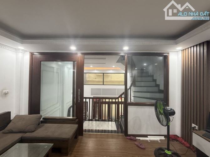 Bán nhà Đại Từ, Đại Kim, ô tô đỗ cổng, 20m ra mặt phố, DT 50m2, giá 10.2 tỷ - 3