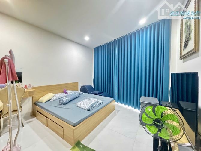 🔥 H ẺM ÔTÔ, KHU PHÂN LÔ, SÁT MT NGUYỄN  XIỂN - 66m2, 3 TẦNG ĐÚC, 4PN, CHỈ 5,55tỷ ( còn bớ - 3