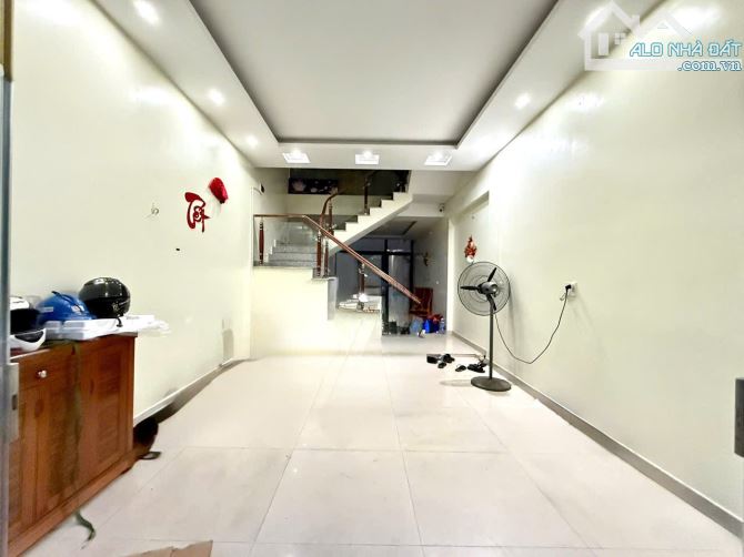 Nhà 4 tầng xây độc lập oto đỗ ngay nhà tại Kiều Sơn, Văn Cao - 3