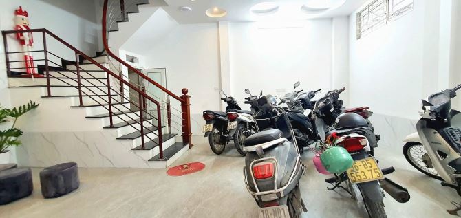 HỒ TÙNG MẬU 40/94M², 6 TẦNG, MT 7.5M, NGÕ RỘNG 2.5M, GẦN NHIỀU TRƯỜNG ĐH, 11.6 TỶ - 3