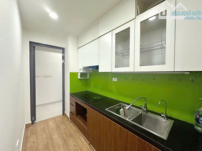 BÁN CHUNG CƯ THÁI HÀ - PHẠM VĂN ĐỒNG - FULL NỘT THẤT - 70M2 - 2 NGỦ - 5.9 TỶ. - 3