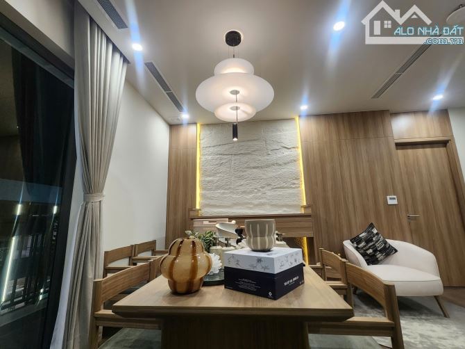 Nhà ở thương mại giá chỉ 21 triệu/m2 DTSD 180m2 1trệt 2lầu, 3pn, 4wc - 3