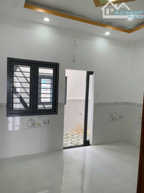 🔥bán nhà TCH quận 12 4x15  hẻm oto – full nội thất – nhà nở hậu – 3 tầng - 3