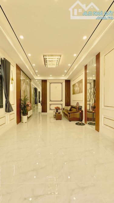 🔥 BÁN NHÀ HUỲNH MẪN ĐẠT, P.3, Q.5 - 4 TẦNG BTCT, SÁT HXH - CHỈ 6.X TỶ. - 3