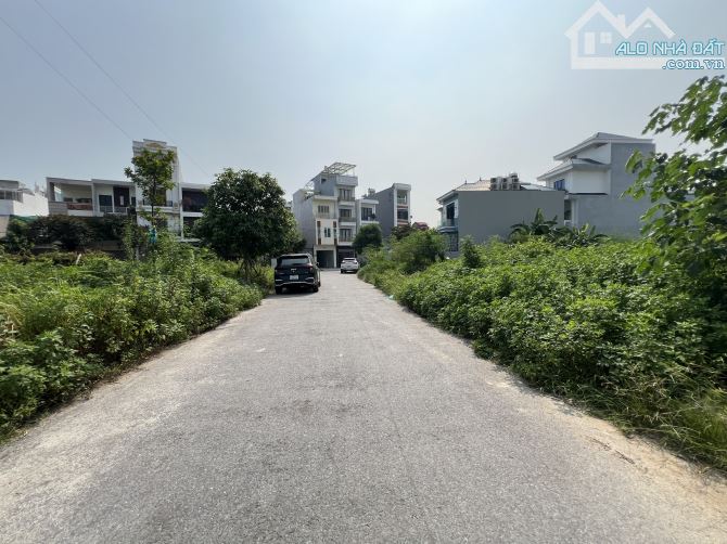 CẦN CHUYỂN NHƯỢNG LÔ ĐẤT TĐC VƯỜN HỒNG - ĐẰNG HẢI - Hải an . Diện tích 187.5m ngang 7.5m - 3