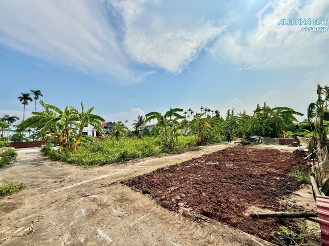 SIÊU PHẨM LÔ GÓC ĐẸP  TỔ 9, HOÀ NGHĨA giá 1ty020 - 3