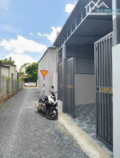 CCG bán căn nhà diện tích đẹp, còn rất mới, rớt nhựa khu Việt Kiều Tân Thông Hội 730 Triệu - 3