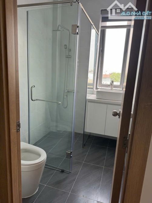 Bán Nhà Hẻm Nhựa 6 m, 80 m2, 4 Tầng, 8 pn, 8 WC, 2 pk, p Thờ, Bếp, Liên Khu 4-5, Bình Tân - 3