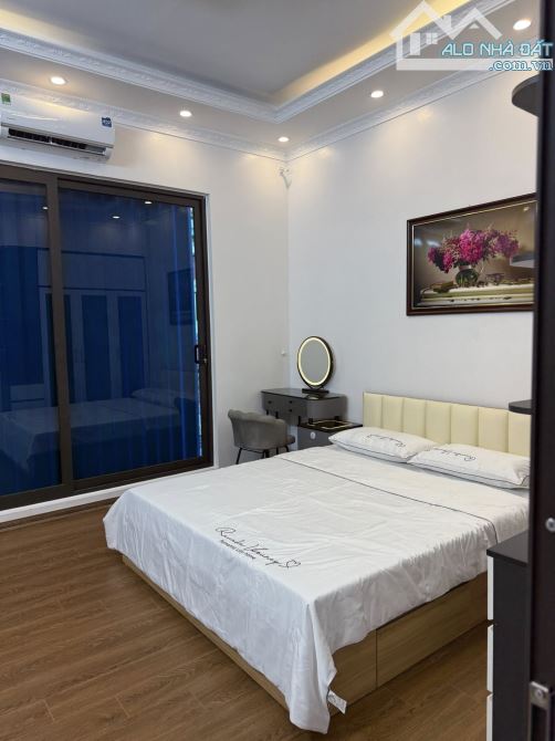 Bán nhà mới phố Tây Sơn, full nội thất xịn xò, vài bước chân ra phố chính, khu dân trí cao - 3