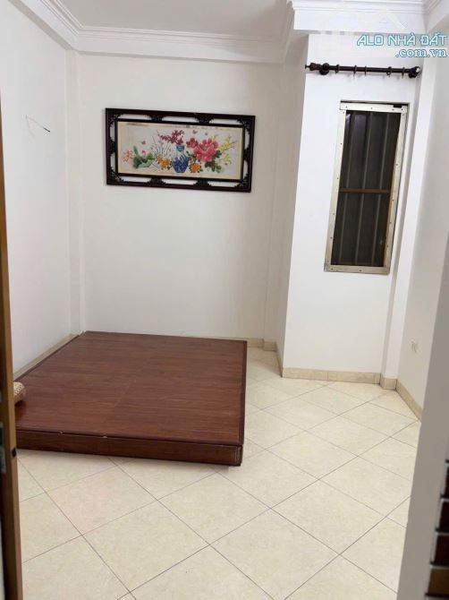 Cho thuê nhà THUỴ KHUÊ, Trích Sài. 13 triệu/tháng. Phù hợp ở Hộ Gia Đình - 3