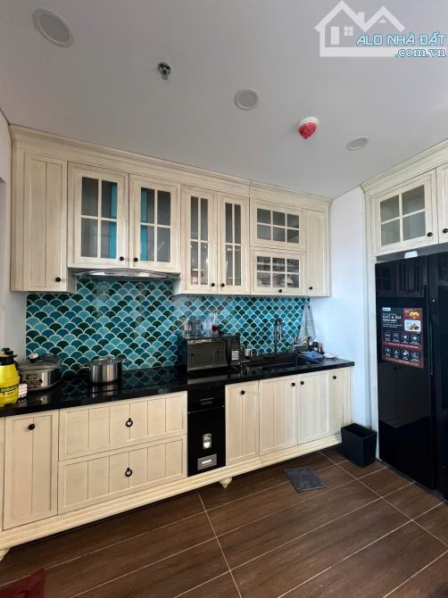 Bán căn hộ tại Green Diamond - DT 136m2, 3 ngủ, giá 19,5 tỷ, full nội thất, view thoáng - 3