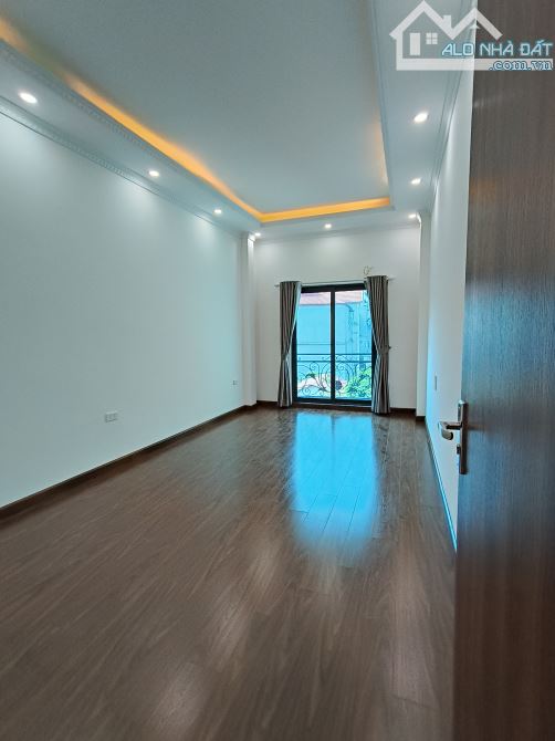Bán nhà Dương Nội 35m 5 tầng đẹp ô tô đỗ gần chỉ 4.85 tỷ - 3