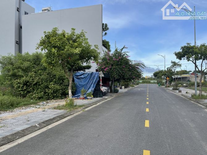 Bán gấp lô đất siêu kim cương, đường Bùi Sỹ Tiêm, Hoà Cường Bắc, sát dự án Downtown Đà Nẵn - 3