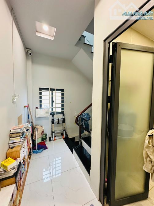Bán nhà hẻm Võ Thành Trang. P11. TB_DT: 4 x 9m [ CN 37m2 ] 4 Tầng nhà mới đẹp - 5.9 Tỷ TL - 3