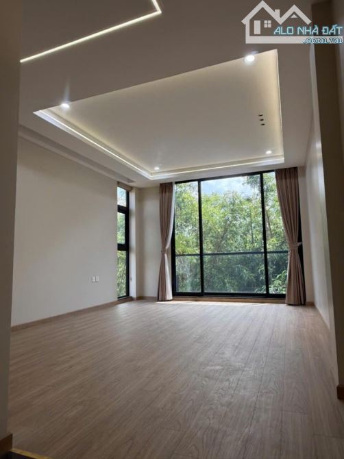 🌆 SIÊU PHẨM GIANG BIÊN – 53M², 7 TẦNG FULL NỘI THẤT – 16,6 TỶ - 3