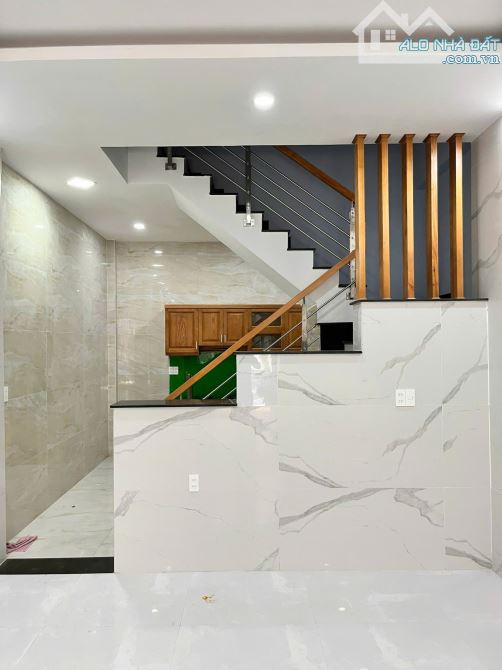 Bán nhà HXH Trần Mai Ninh - DT 4.2 x 14 - 3 tầng - giá 7.9 tỷ - 3