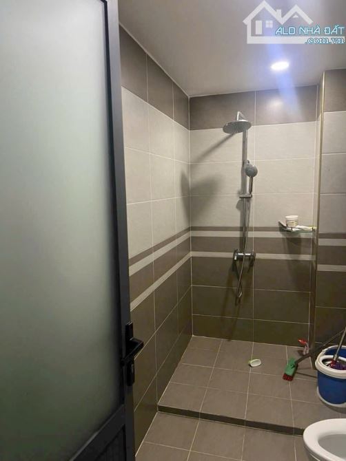Bán nhà 4 tầng đường lê đức thọ phường 15 gò vấp, DT 86m² (4,5*20m) giá 11ty  Hẻm xe hơi q - 3