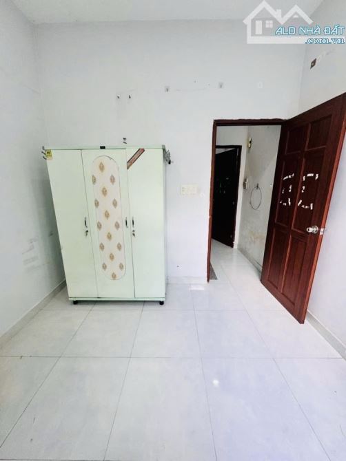Nhỉnh 2 tỷ nhà sổ hồng riêng Quận Gò Vấp 27m2 đường Thống Nhất Phường 11 không quy hoạch - 3