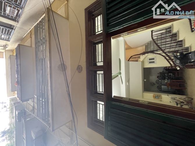 🏡 Chính chủ bán nhà Hồ Tùng Mậu – Nam Từ Liêm – 9.1 tỷ ✔ Diện tích 45.2m², xây 5 tầng kiê - 3