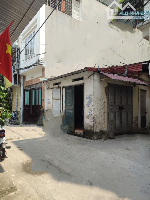 NGÔ GIA TỰ LONG BIÊN P.Á.N đất tặng nhà LÔ GÓC - PHÂN LÔ BÀN CỜ 2 MẶT NGÕ - 3