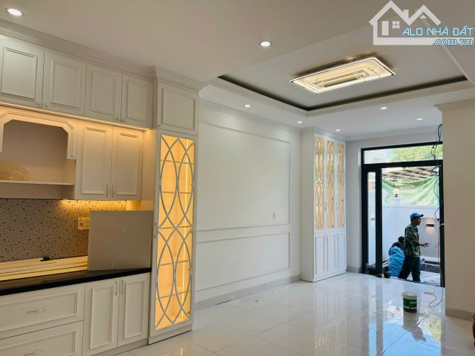 NHÀ ĐẸP 3 TẦNG PHẠM VĂN ĐỒNG - MỸ THƯỢNG NỘI THẤT CAO CẤP CHỈ 3,6X TỶ - 3